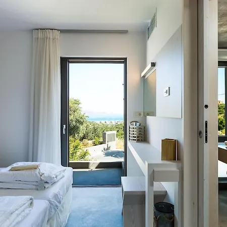 G&e Harbour 12 Apartment *