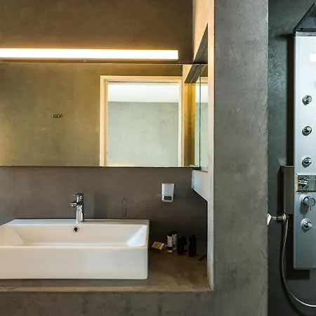 Apartment G&e Harbour 12 Lachi